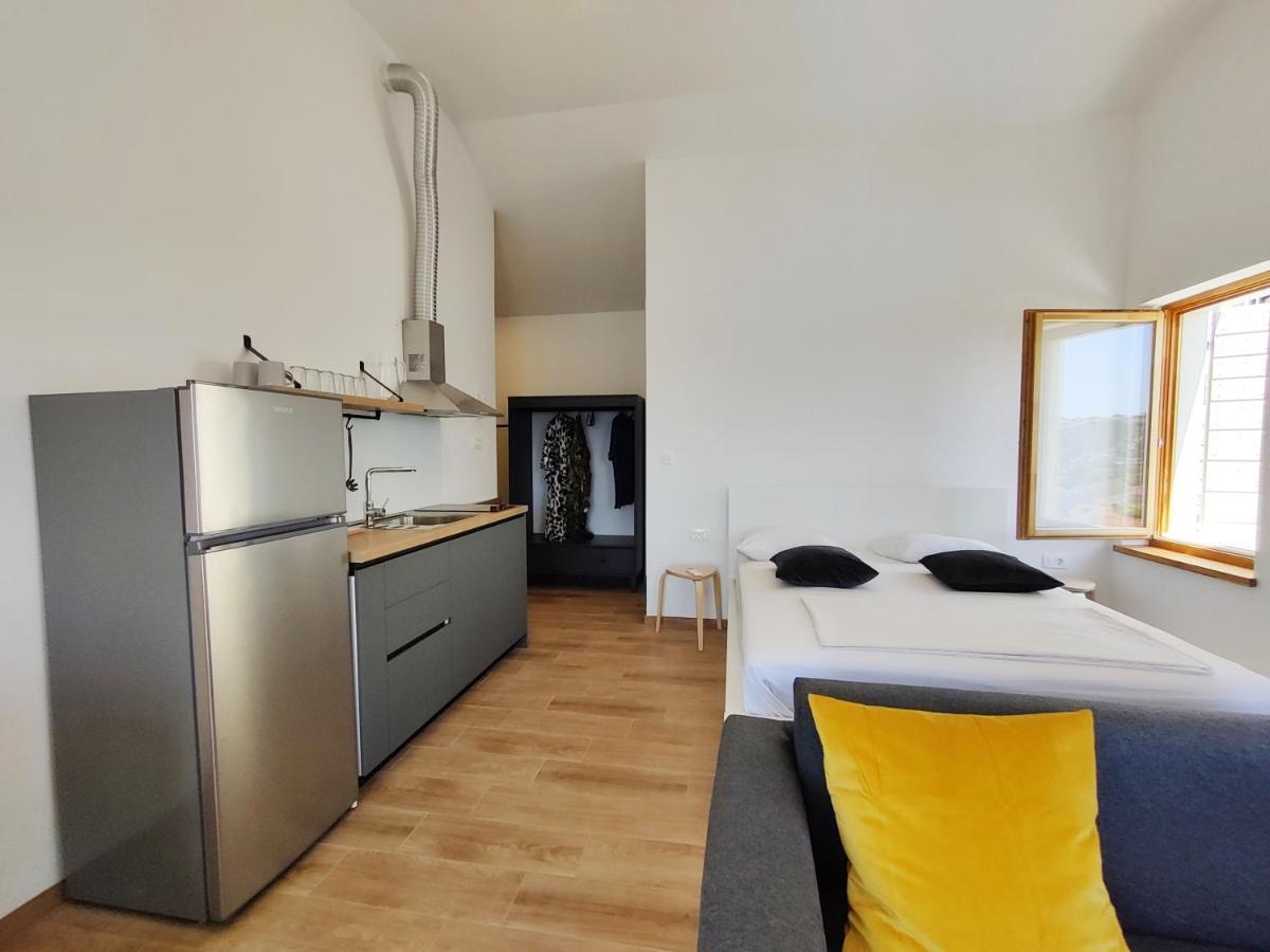 Brand New Apt W Balcony & Perfect Seaview At Center Hvar Town Extérieur photo