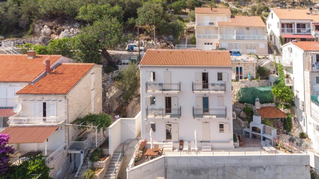 Brand New Apt W Balcony & Perfect Seaview At Center Hvar Town Extérieur photo